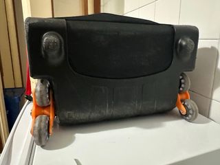 Zaino scuola con ruote e spallacci