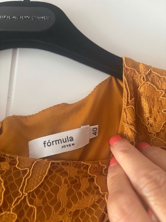 Vestido de encaje talla L