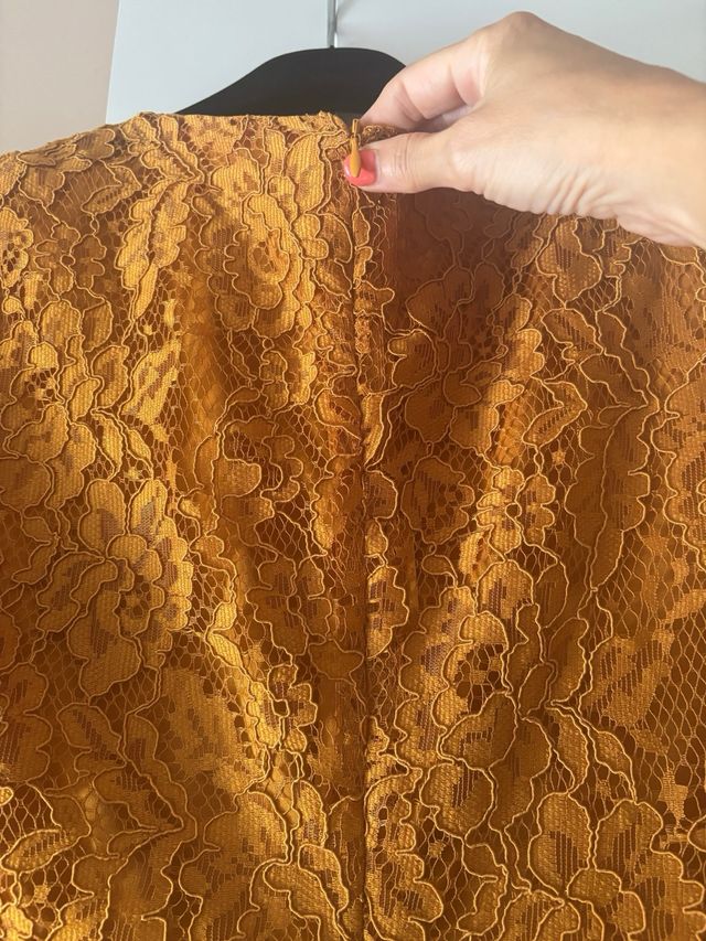 Vestido de encaje talla L