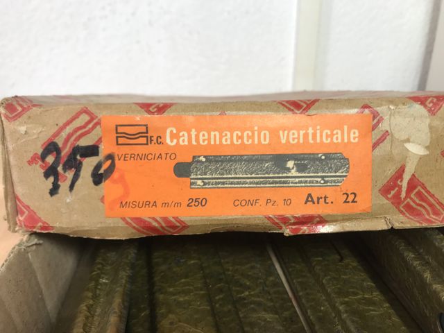 Catenaccio Verticale Comunello 25cm