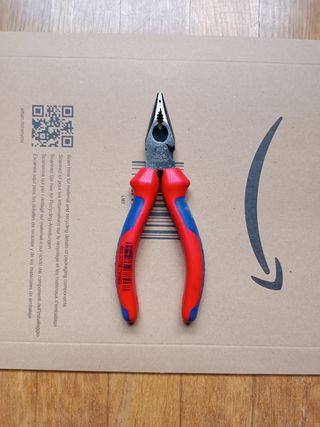 Alicate Knipex 145mm