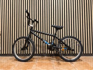 Bicicleta BMX Wipe 300
