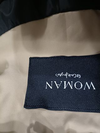 Gabardina corta beige