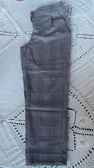 Pantalones tobilleros de mujer a cuadros