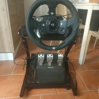 Logitech G920 Driving Force Racing Wheel