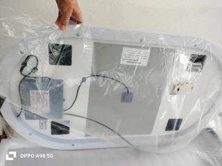 Espejo de baño ovalado sin estrenar
