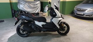 BMW C400X