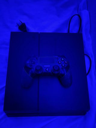 PS4 (PlayStation 4) Nero