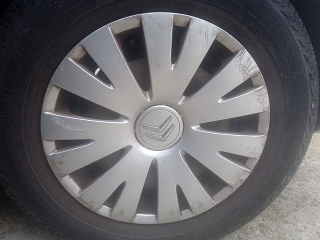 Tapacubos Citroën Berlingo 1 unidad 15 pulgadas