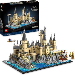 01 LEGO 76419 Il castello e il parco di Harry Potter