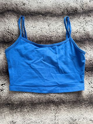 Top azul de tirantes