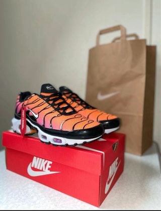 Nike TN Bambas Naranja y Rosa