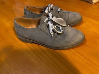 Zapato blucher gris mujer