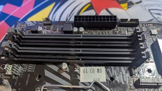 Placa Base: ASUS PRIME Z370-P II