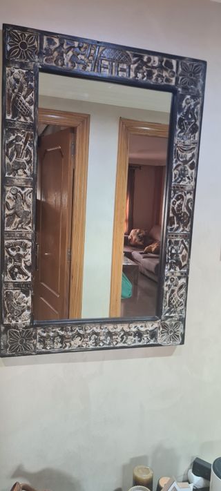 Mueble de entrada con espejo