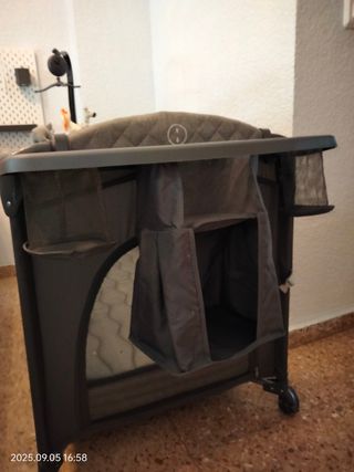 Cuna de viaje con colchón