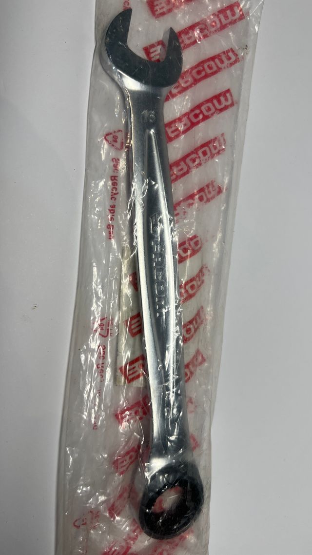 Llave de trinquete Facom 16mm