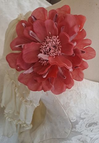 Flor Solapa y Tocado Coral