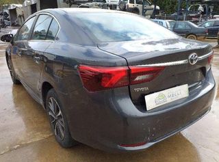 5290367 7107405a30c4 asiento toyota avensis sedan