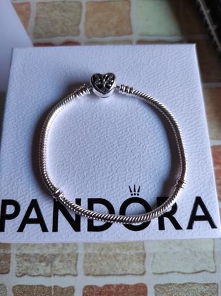 Pulsera Pandora Corazón Árbol Plata 18 c.m