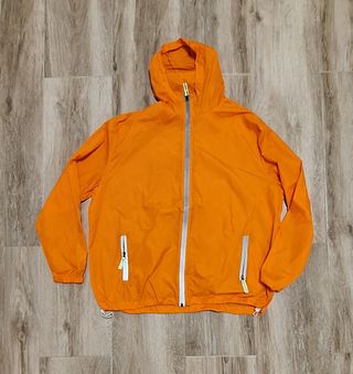 Chubasquero cortavientos naranja