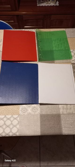 Raccoglitori ad anelli colorati Favorit