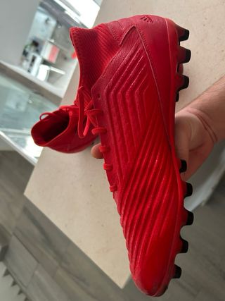 Botas de fútbol Adidas Predator Rojas Nuevas