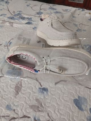 Zapatos náuticos blancos súper cómodos
