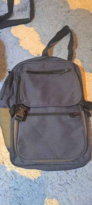 Mochila profesional azul y verde oliva