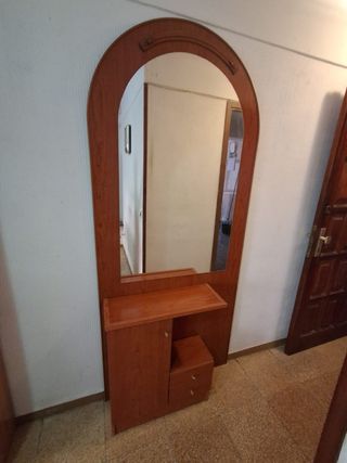 Recibidor de madera
