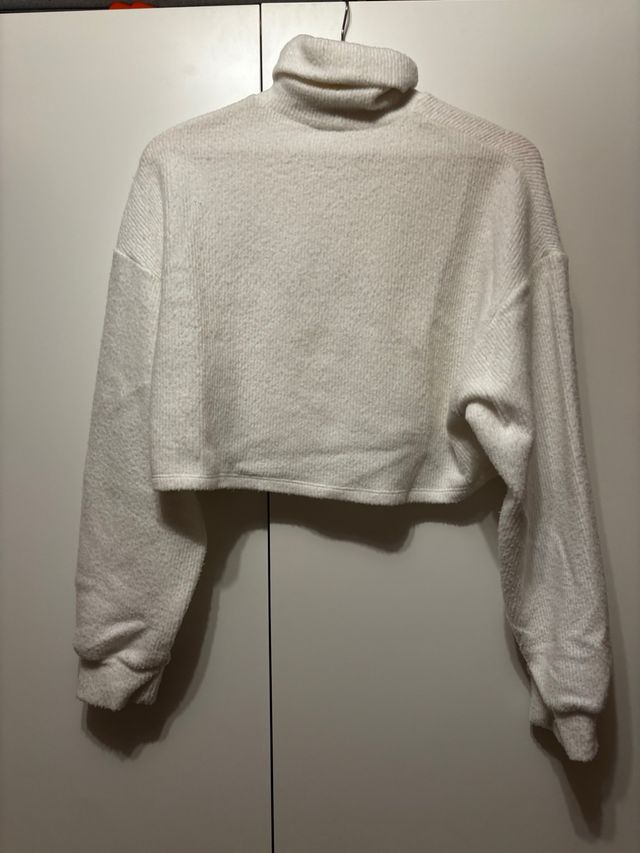 Conjunto 2 Jerséis Bershka beige y blanco