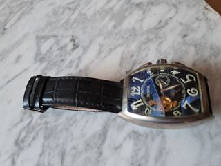 Reloj automático 