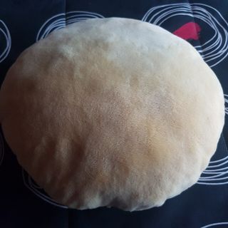 Cojín Emoji Corazones Amarillo