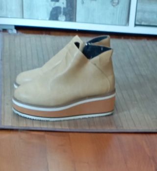 Botines beige plataforma cuña talla 35