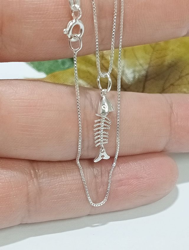 Cadena Plata Ley Mini Raspa de Pez Articulada .