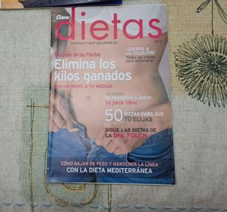 Lote de 11 revistas de Saber vivir y Vive