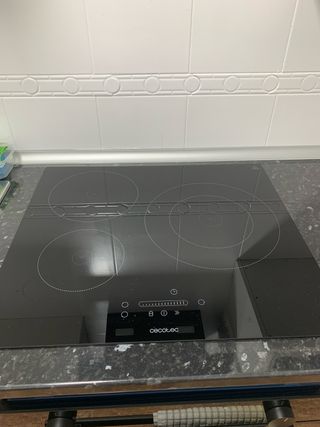 Placa Inducción Cecotec 3 fuegos Nueva