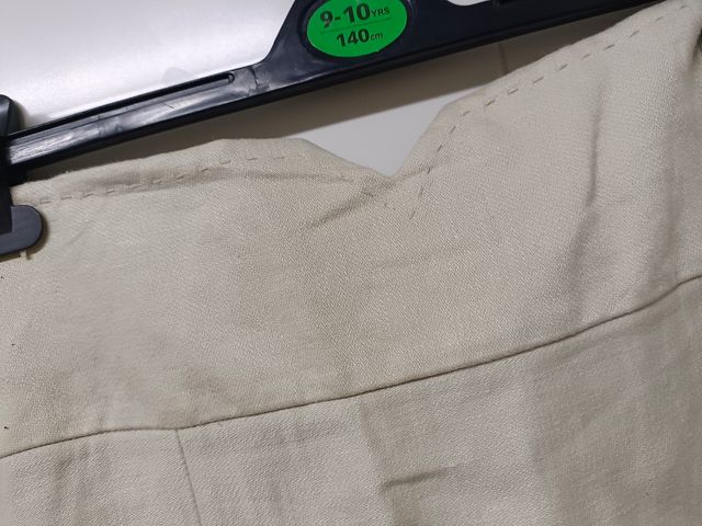 Falda beige con lazada de Massimo Dutti