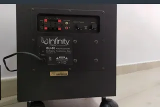 Altavoces Infinity Negros