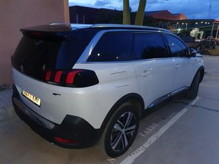 Peugeot 5008 2018