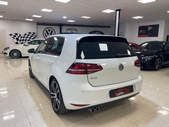 Volkswagen Golf GTD 2.0 184 Cv Techo Panoramico