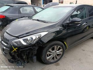 Centralita motor hyundai 2203250 0281019082 i30