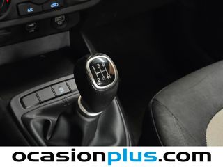 Hyundai i10 1.0 Essence 49 kW (67 CV)