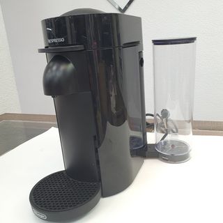 Cafetera Capsulas De Longhi Nespresso Vertuo Plus Negra Auto