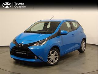 TOYOTA Aygo 1.0 70 x-play