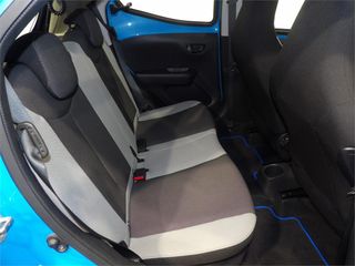 TOYOTA Aygo 1.0 70 x-play
