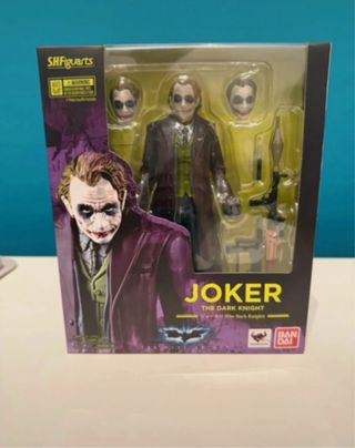 Figura Joker The Dark Knight Bandai 15cm