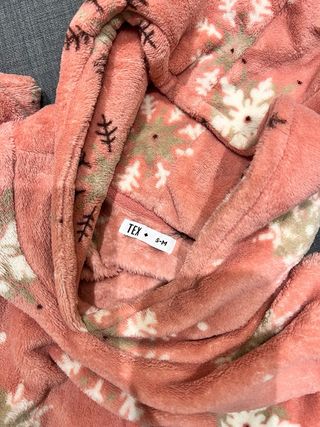 Bata de invierno con copos de nieve Talla S/M 