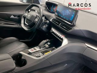 Peugeot 3008 Hybrid 225 e-EAT8 Allure