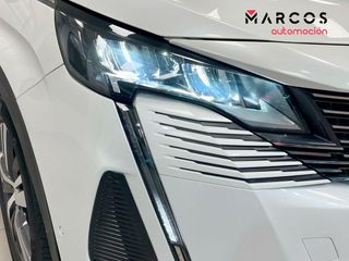 Peugeot 3008 Hybrid 225 e-EAT8 Allure